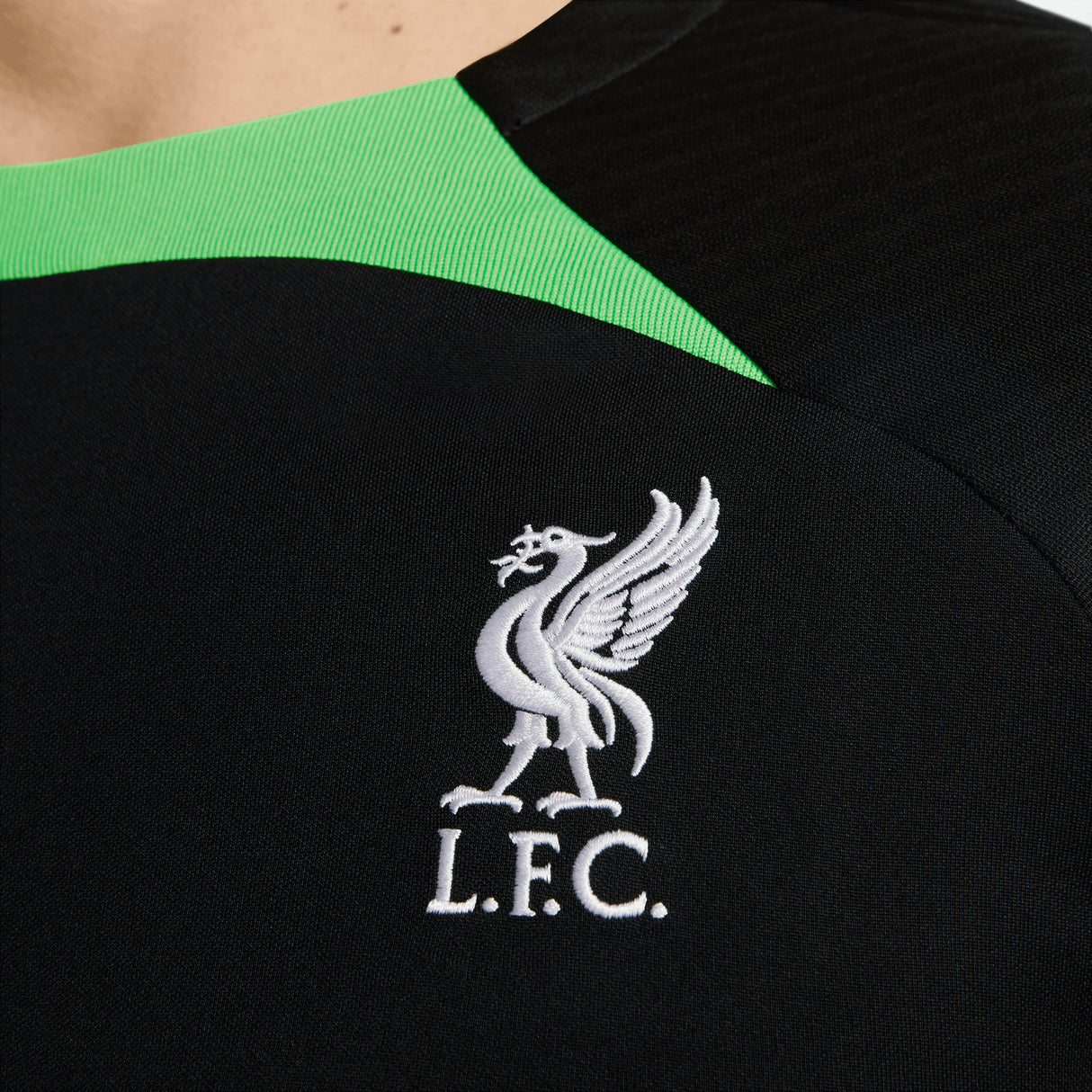 Liverpool Nike Strike Short Sleeve Top - Black - Kit Captain